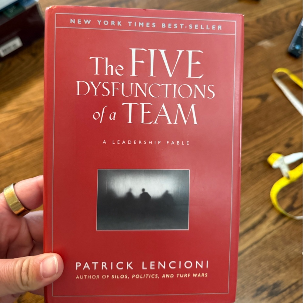 Five Dysfunctions of a Team by Patrick Lencioni - Picture 1 of 3